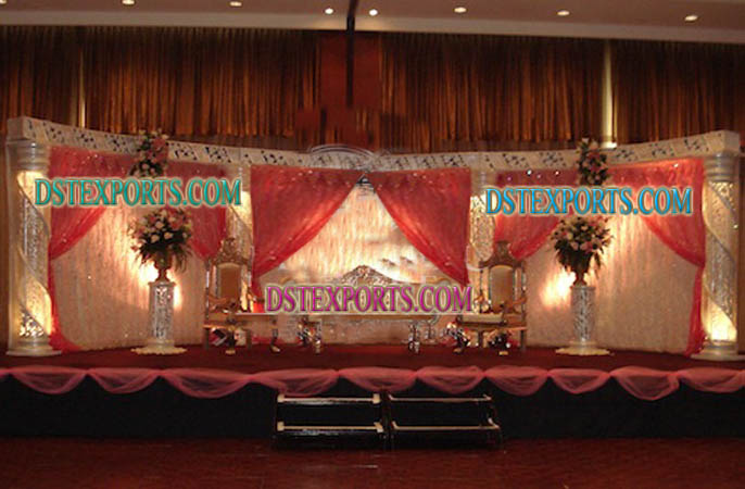 ASIAN WEDDING  CRYSTAL  JALI PILLAR STAGE
