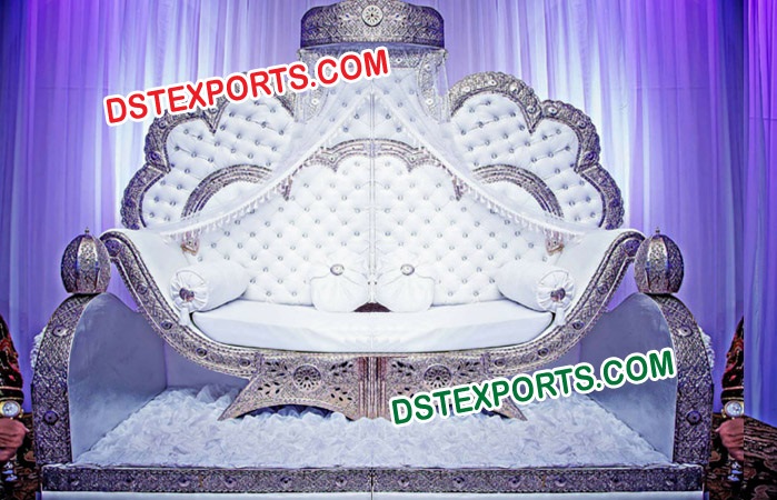 Royal Maharani Wedding Metal Sofa