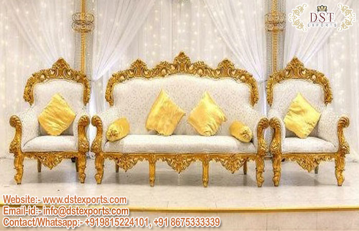 Luxury Wedding Loveseat & Chairs For Bridegroom
