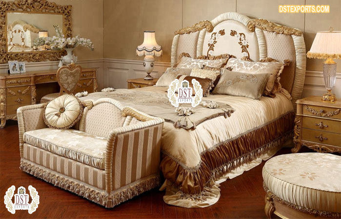 Antique Royal Queen Size Bedroom Furniture Set