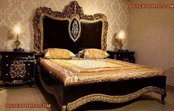 Designer Hand Carved Bed With Nightstands