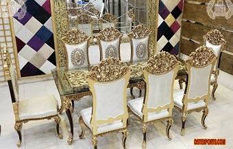 Luxurious High Carving Dining Table Set